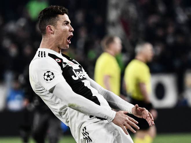 Ronaldo celebrating the goal